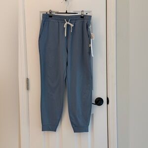 New Vuori Dreamknit Performance Jogger in Smoke Blue M NWT